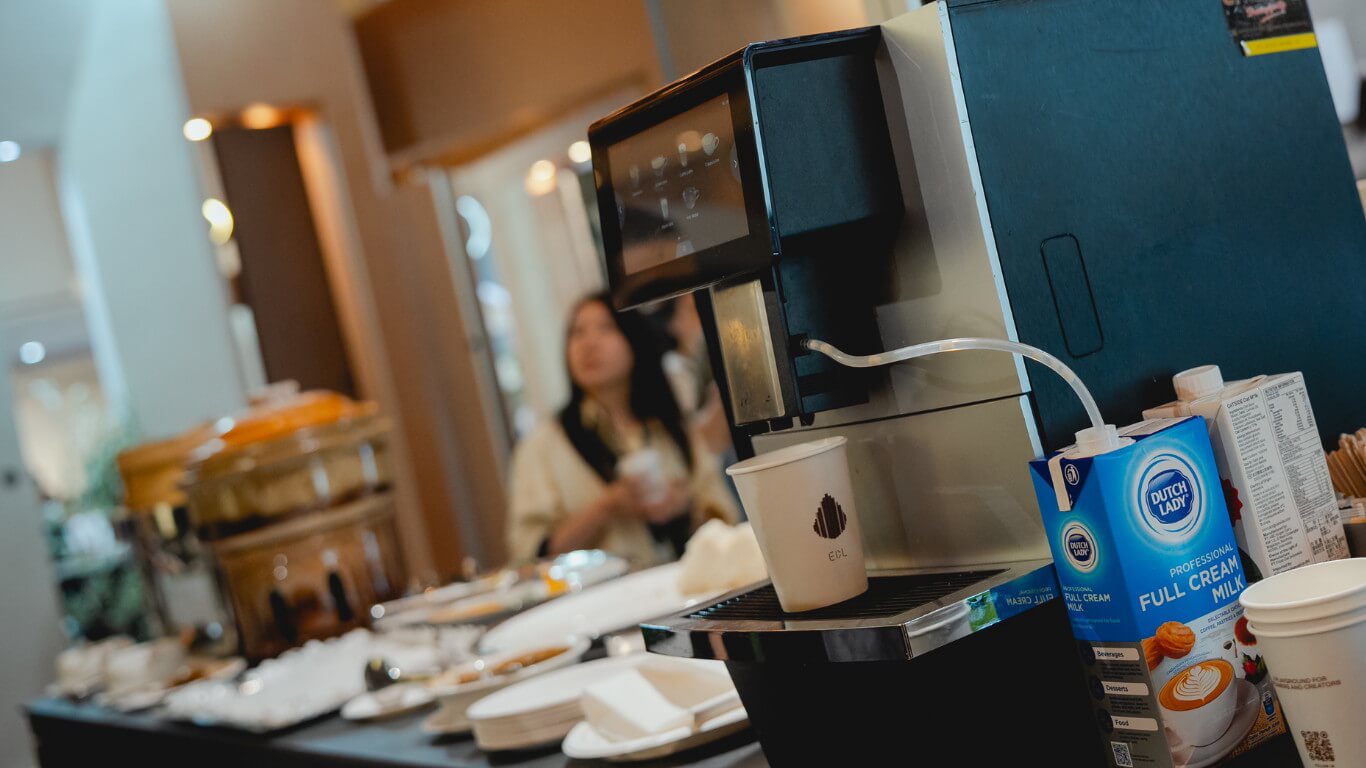 Espresso Machine including 1kg Coffee Bean for 100 cups