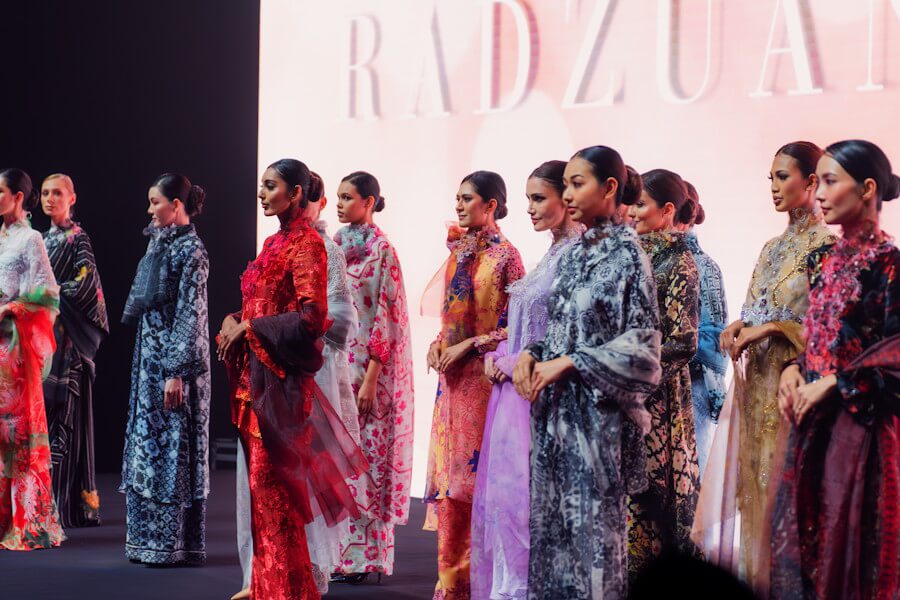 Supporting Events with International Ambitions