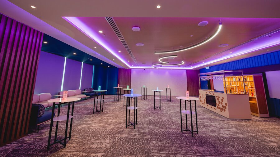 Meeting Room - Flexible Space for Various Activities